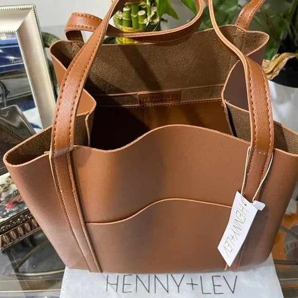 Henny+Lev Danielle Tote Bag “Cognac” - Picture 11 of 15